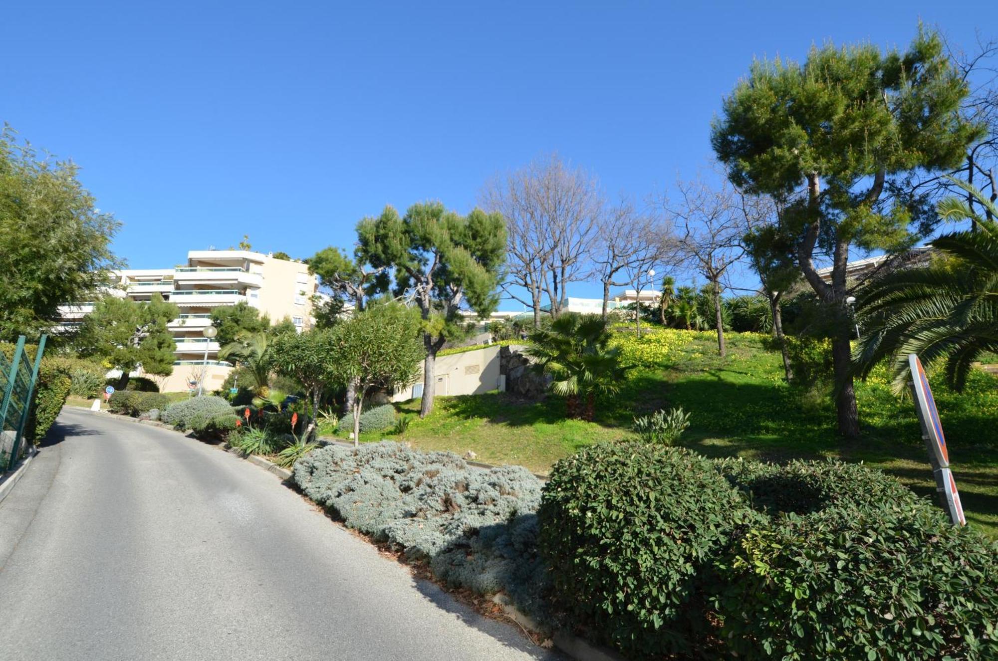 Plein Ciel - Appartement 5 Personnes Avec Piscine Sur La Corniche Fleurie A Nicea Zewnętrze zdjęcie