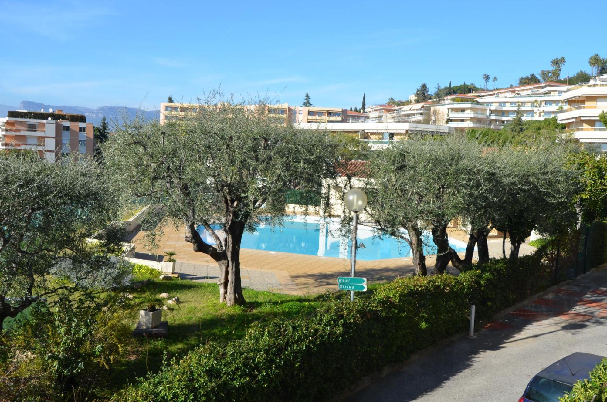 Plein Ciel - Appartement 5 Personnes Avec Piscine Sur La Corniche Fleurie A Nicea Zewnętrze zdjęcie