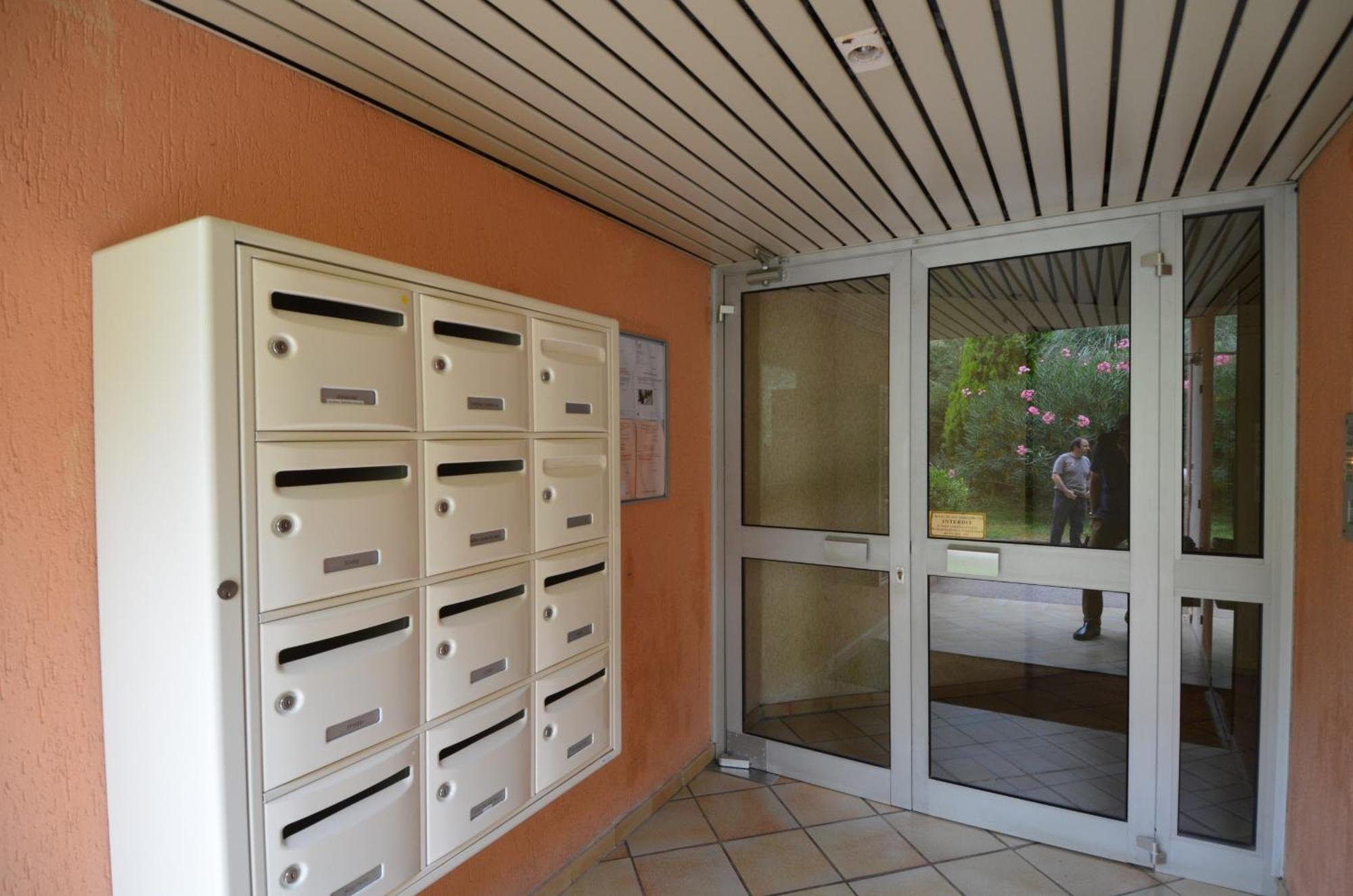 Plein Ciel - Appartement 5 Personnes Avec Piscine Sur La Corniche Fleurie A Nicea Zewnętrze zdjęcie